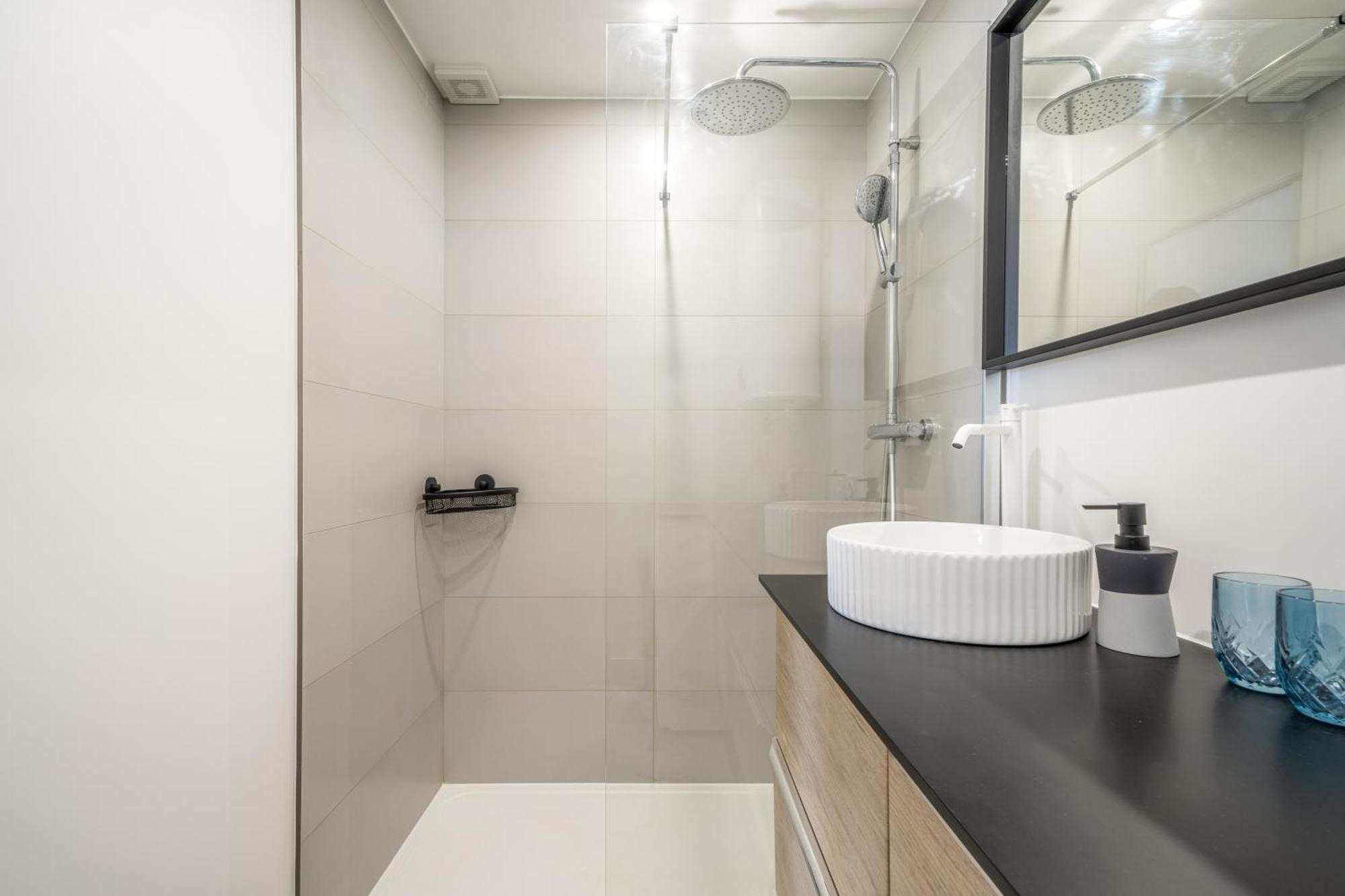 Le Versailles Soleil Classe 3 Etoiles Charme & Vue Chapelle Royale 외부 사진