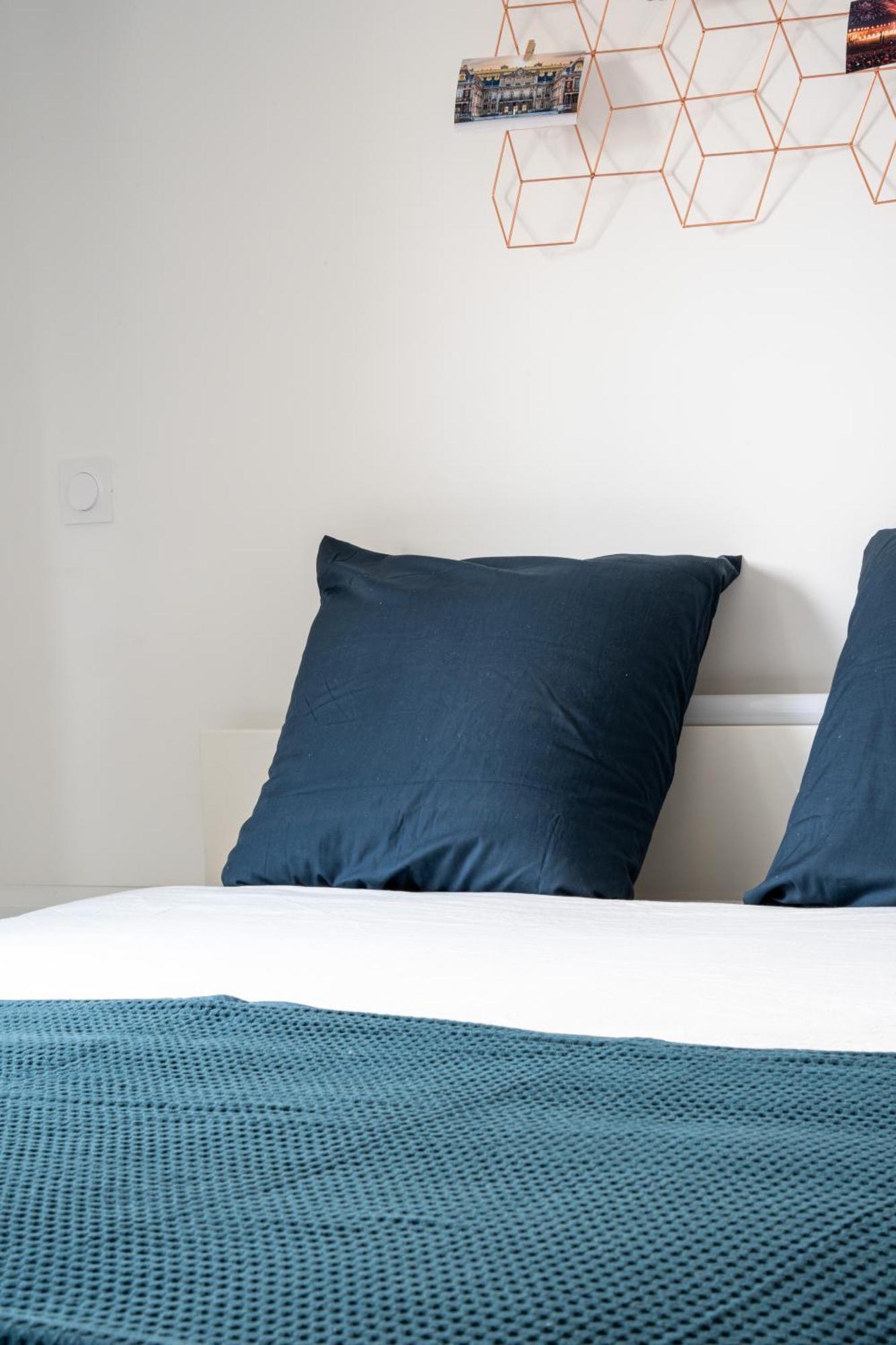 Le Versailles Soleil Classe 3 Etoiles Charme & Vue Chapelle Royale 외부 사진